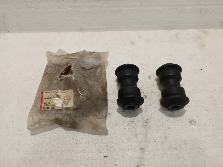 tuleja-mocowania-resora-02876-typ-samochodu-autobusy-samochody-ciezarowe