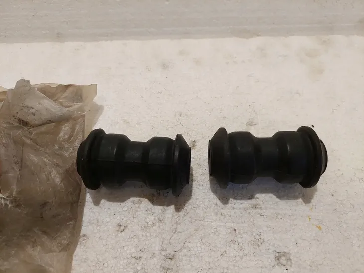 tuleja-mocowania-resora-02876-numery-katalogowe-zamiennikow-asmetal-38mr3200-boge-87-343-a-casals-6928-cpb-500120-dt-spare-parts-4-80570-lemforder-18867-01-meyle-034-741-0004-pe-automotive-014-257-00a-stellox-84-06007-sx-s-tr-str-120401-st-templin-04-110-1923-020-swag-99-90-2876-wxqp-180183