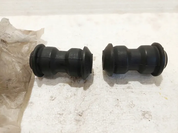 tuleja-mocowania-resora-02876-waga-produktu-0-452-kg