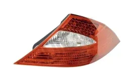 lampa-zespolonych-swiatel-tylnych-141013002