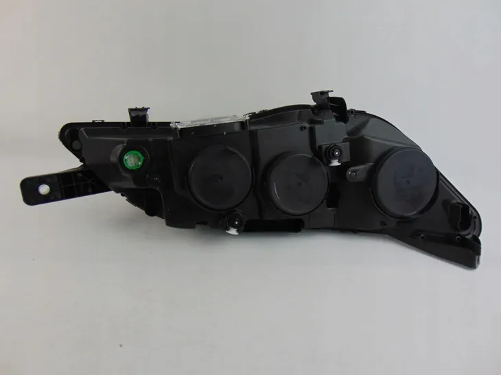 reflektor-swiatel-przednich-waga-z-opakowaniem-5-53-kg
