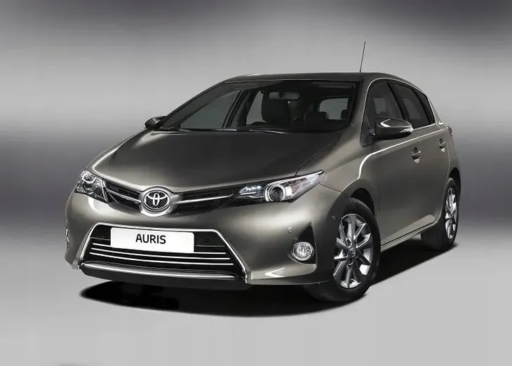 reflektor-swiatel-przednich-045140-jakosc-czesci-zgodnie-z-gvo-q-oryginal-z-logo-producenta-czesci-oem-oes