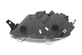 reflektor-swiatel-przednich-045409