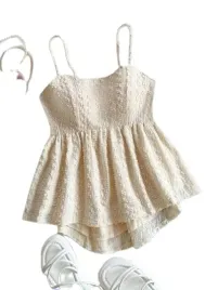 shein-kremowy-top-na-ramiaczkach-z-marszczonym-dolem-i-haftem-38-1di