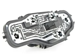 lewa-oprawa-tylnej-lampy-volkswagen-t6-7e0945257b