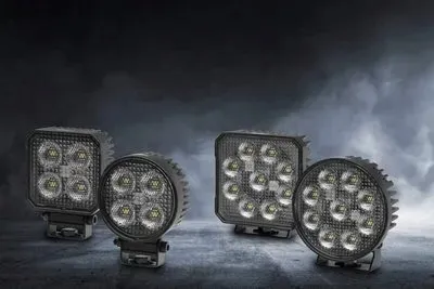 reflektor-roboczy-1ga-357-112-002-wersja-europejska