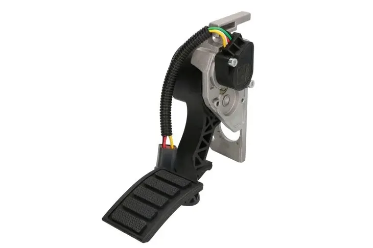 pedal-gazu-2-16140-producent-czesci-dt-spare-parts
