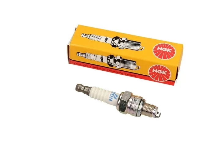 swieca-zaplonowa-6208-jakosc-czesci-zgodnie-z-gvo-q-oryginal-z-logo-producenta-czesci-oem-oes