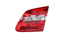 lampa-zespolonych-swiatel-tylnych-106077160