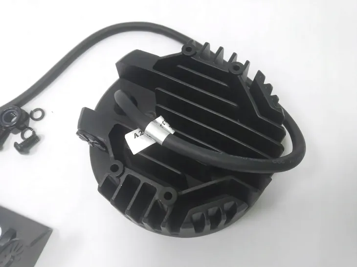 reflektor-roboczy-1g0-357-113-002-waga-z-opakowaniem-0-1-kg