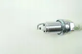 swieca-zaplonowa-2262-stan-nowy-srednica-gwintu-14-mm