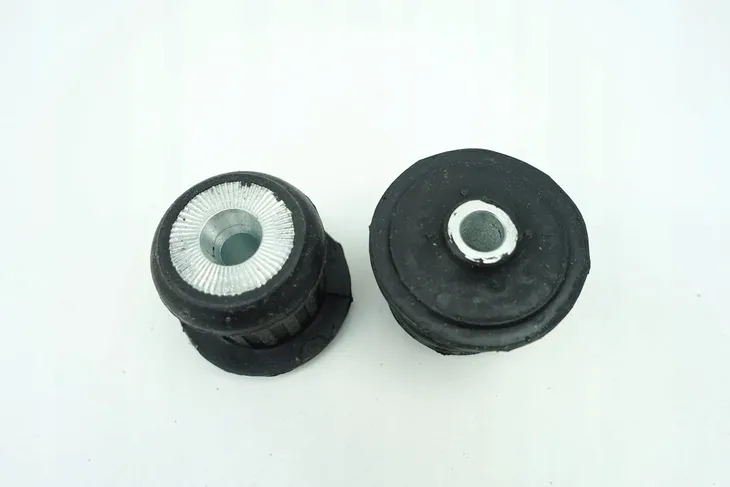 poduszka-silnika-07181-typ-silnika-benzyna-diesel