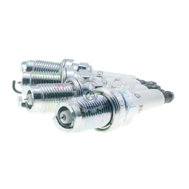 swieca-zaplonowa-95262-stan-nowy-srednica-gwintu-14-mm