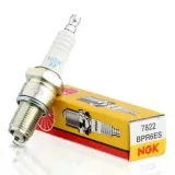 swieca-zaplonowa-7822-stan-nowy-srednica-gwintu-14-mm