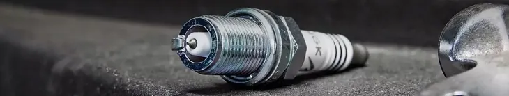 swieca-zaplonowa-7599-numer-katalogowy-oryginalu-7599