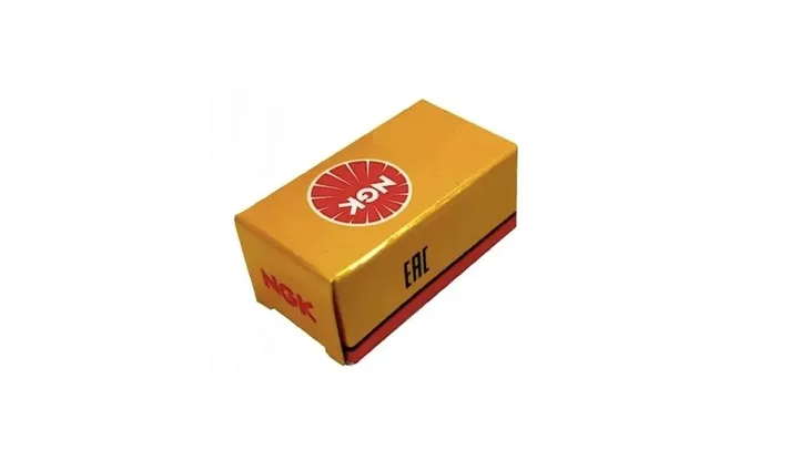 swieca-zaplonowa-2300-srednica-gwintu-14-mm