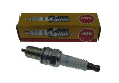 swieca-zaplonowa-4983-stan-nowy-dlugosc-gwintu-190-mm