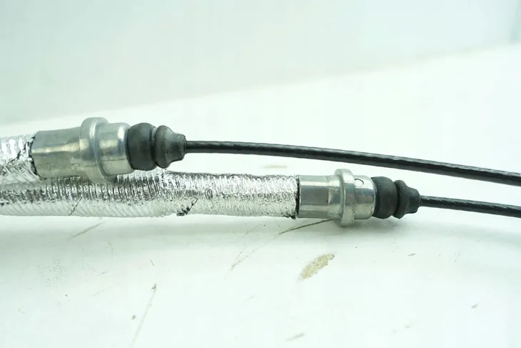 linka-hamulca-postojowego-24-3727-0465-2-numery-katalogowe-zamiennikow-a-b-s-k13991-a-z-meisterteile-azmt-44-031-1560-akron-malo-29330-ashika-131-00-0529-bosch-1-987-482-331-cofle-10-9462-cofle-92-10-9462-febi-bilstein-34906-fte-9250199-fte-fbs07042-japanparts-bc-0529-japanparts-bc0529jm-japko-1310529-lecoy-8558-metzger-10-9462-swag-10-93-4906-topran-408-398-triscan-8140-23177-trw-gch664-vaico-v30-30072