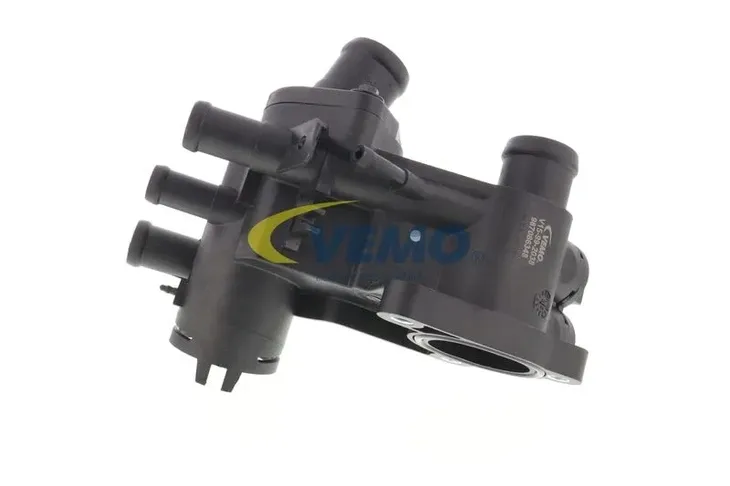 korpus-termostatu-v15-99-2038-waga-z-opakowaniem-0-5-kg