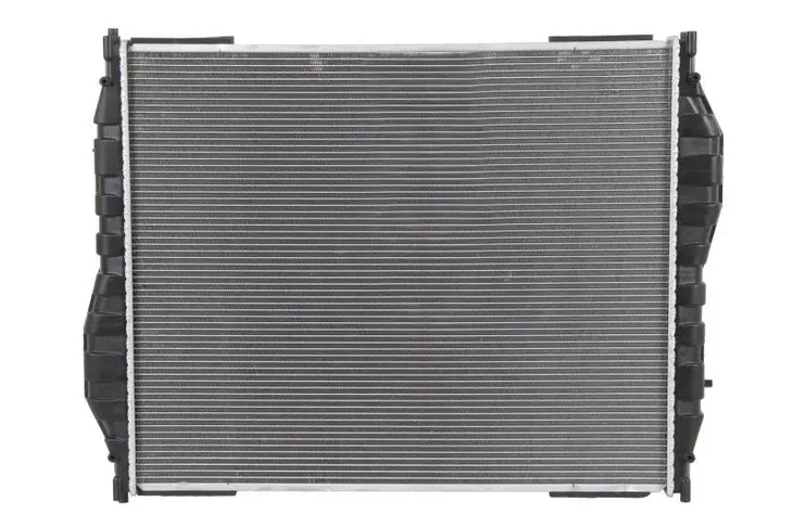 chlodnica-silnika-d7ma010tt-jakosc-czesci-zgodnie-z-gvo-q-oryginal-z-logo-producenta-czesci-oem-oes