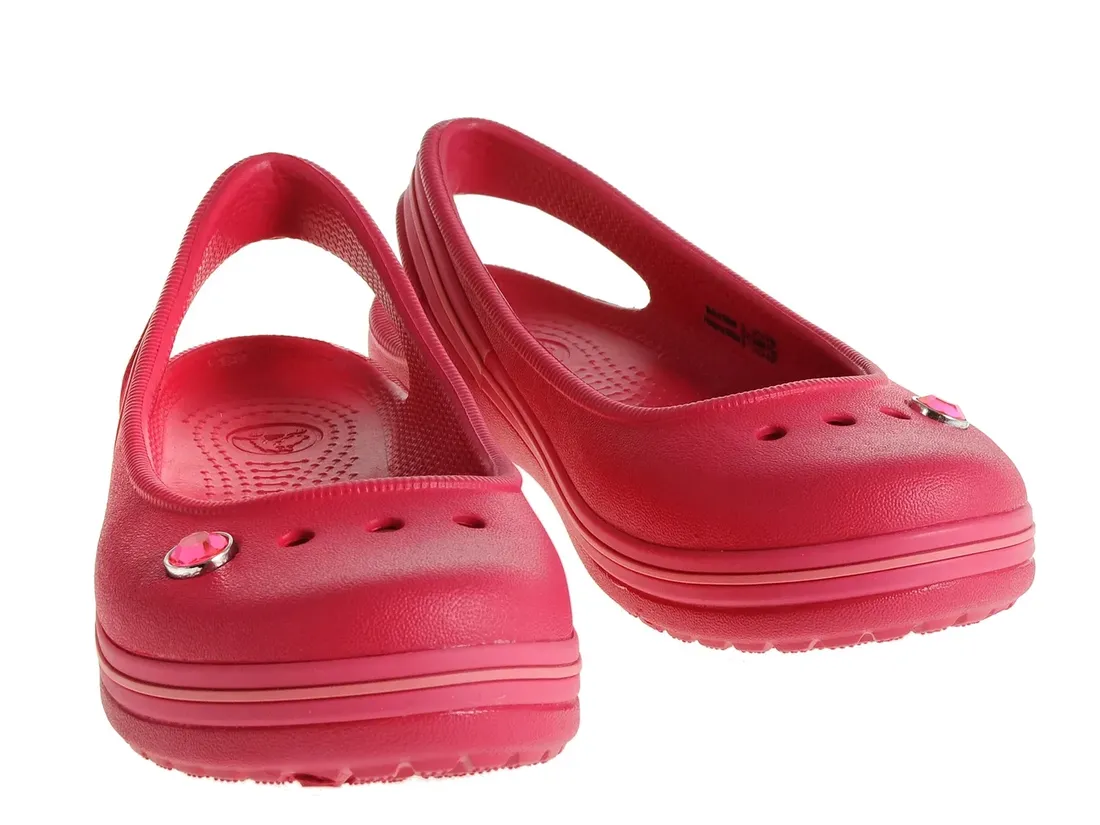 crocs-genna-ii-gem-flat-gs-raspberry-255