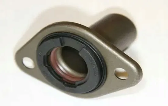 tuleja-prowadzaca-sprzegla-49375288-stan-nowy