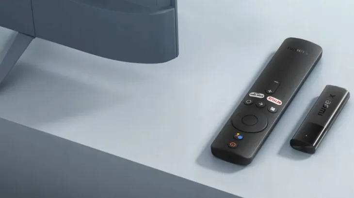 2-x-mala-przystawka-smart-xiaomi-4k-android-chromecast-pojemnosc-dysku-8-gb