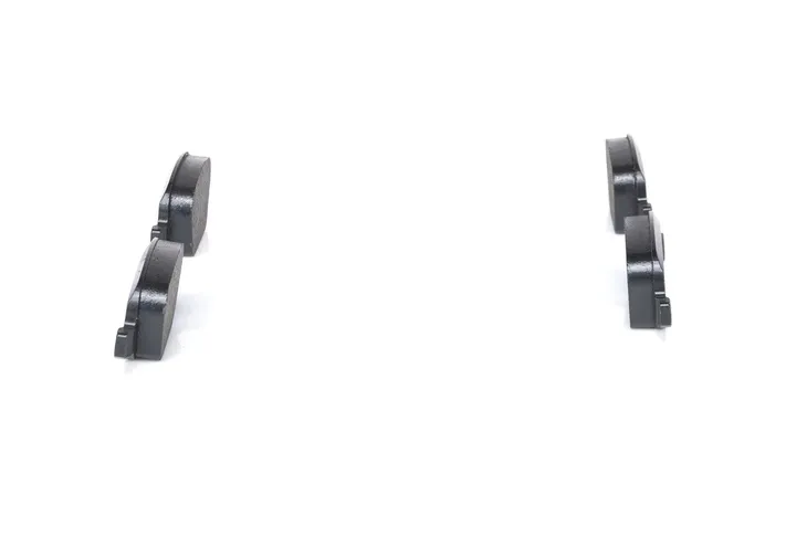 klocek-hamulcowy-kpl-0-986-424-553-waga-z-opakowaniem-2-kg