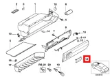 uchwyt-klapy-schowka-pasazera-bmw-3-e36-stan-nowy