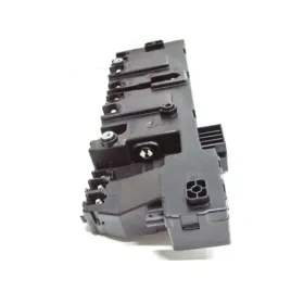 skrzynka-obudowa-bezpiecznikow-mercedes-w447-w448