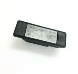 lampka-tablicy-rejestracyjnej-mercedes-w636-w639