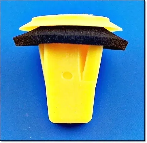 spinka-tapicerska-rom-b23199-jakosc-czesci-zgodnie-z-gvo-p-zamiennik-o-jakosci-porownywalnej-do-oryginalu