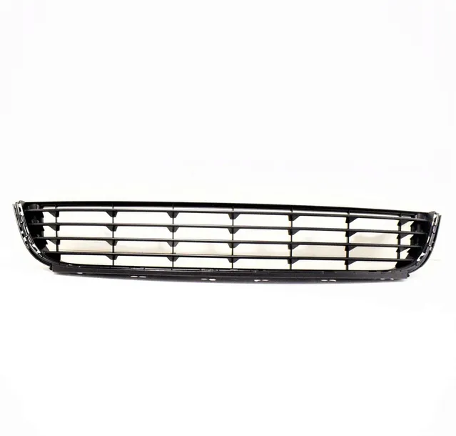 Kratka w zderzak środkowa Vw Golf Plus 5M0853677C