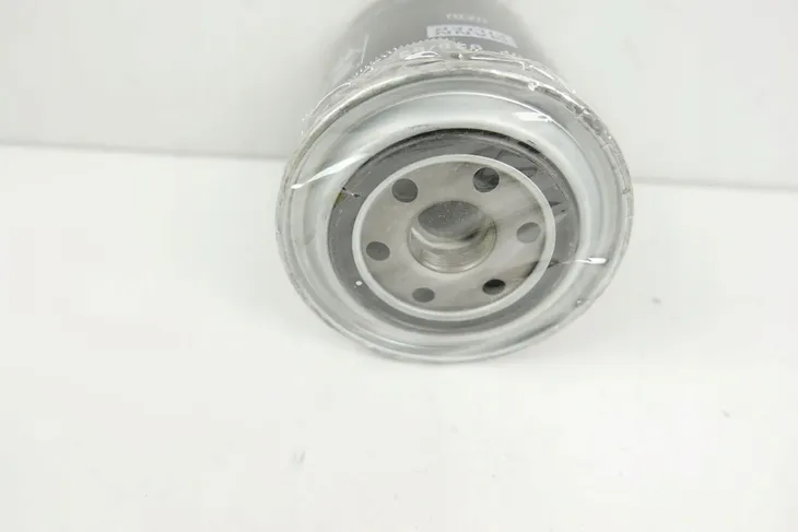 filtr-oleju-wp-928-83-rodzaj-filtra-oleju-przykrecany