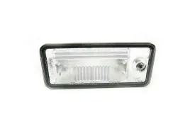 lampka-tablicy-rejestracyjnej-audi-q7-8e0943022b