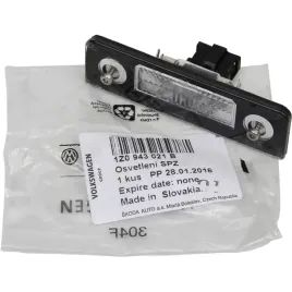 oswietlenie-tablicy-rejestracyjnej-skoda-octavia-9548959e
