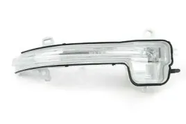 prawy-kierunkowskaz-w-lusterko-bmw-f45-f46-f48-f49