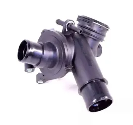 termostat-obudowa-termostatu-mercedes-om651-a6512002800-a6512001500