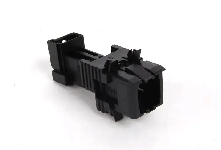 wlacznik-swiatla-stop-bmw-e38-e39-e46-e52-e53-e60-producent-czesci-bmw-oe