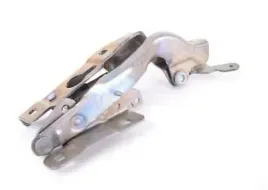 lewy-zawias-maski-mercedes-c117-a1178800128-nowy