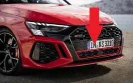 kratka-w-zderzak-srodkowa-audi-s3-8y-2020-oe-8y0807647g9b9