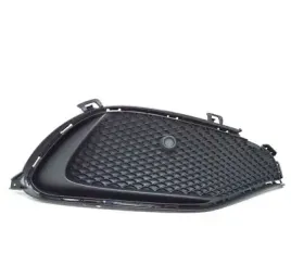 kratka-w-zderzak-prawa-boczna-mercedes-w176-amg-lift-a1768852800-nowa-ori