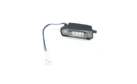 prawe-oswietlenie-lampka-lusterko-mercedes-w205-w217-w222-w253-w293