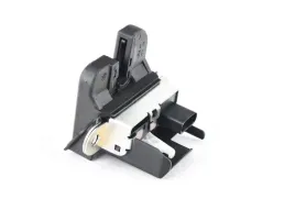 oryginalny-zamek-tylnej-klapy-vw-tiguan-mk1-mk2-5m0827505h9b9