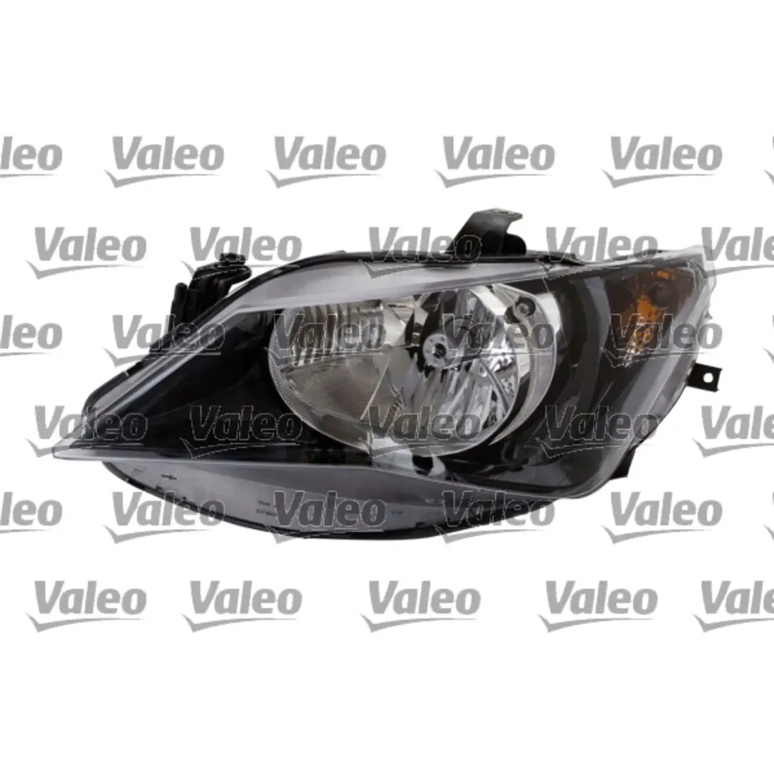 reflektor-swiatel-przednich-044822-stan-nowy