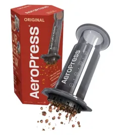 zaparzacz-do-kawy-aeropress-original-250-ml-z-filtrami