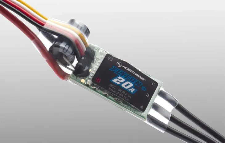 2-x-hobbywing-flyfun-20a-v5-regulator-programowalny-2-4s-samoloty-helikopte-waga-z-opakowaniem-0-04-kg