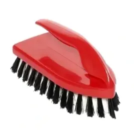 szczotka-do-czyszczenia-w-ksztalcie-zelazka-bratek