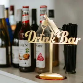 napis-drink-bar-dekoracja-na-stol-zloty-lustrzany