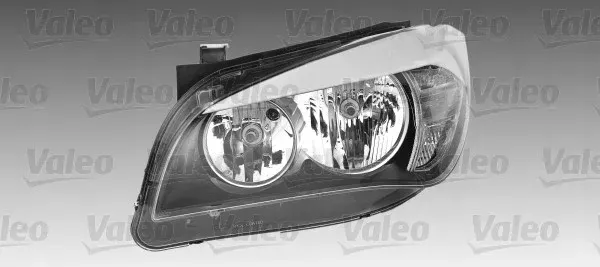 reflektor-swiatel-przednich-044292
